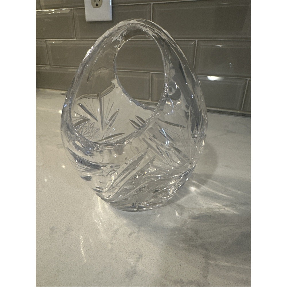 Hand‎ Cut Lead Crystal Starburst Pinwheel Star Glass Basket Candy Dish Flowers